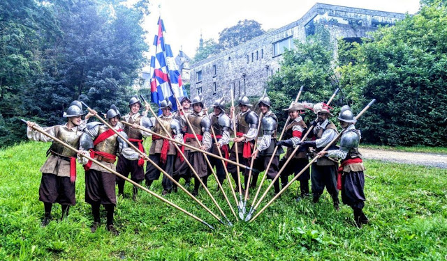 FRASES HECHAS DE ORIGEN MILITAR, VOLUMEN&nbsp;1